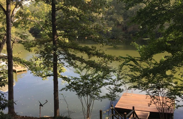 Serenity Haus am Lake Catherine mit privatem Boots / Swim Dock