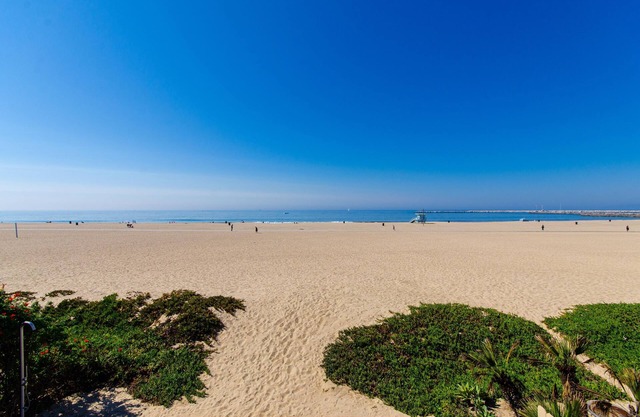 SERENITY ON THE SAND!