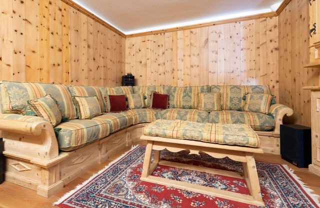 Sertorelli 64 - Vier Schlafzimmer Wohnung, Schläft 6