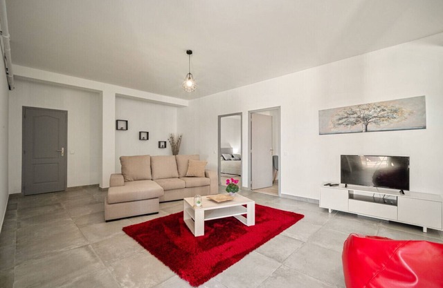 Sesimbra Country View Villa (C125)