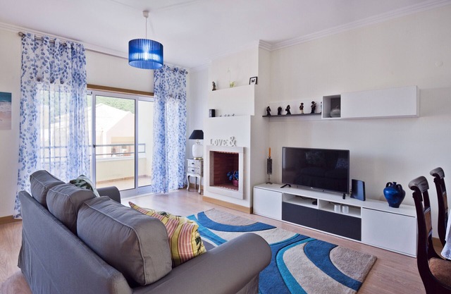 Sesimbra Sea View Villa (C110)