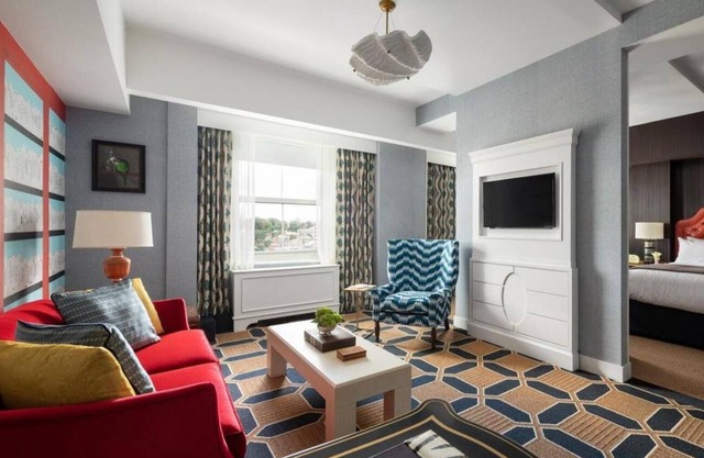 Set in downtown Providence, 0.8 mi from Brown University .