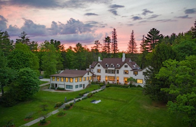 Seven Hills Inn