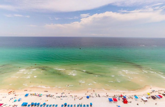 Seychelles Beach Resort 1808