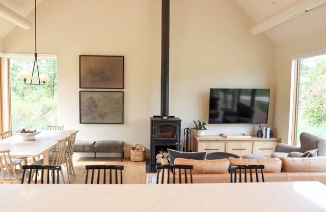 Shade Tree at Loma Cottages