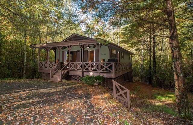 Shady Creek Cabin | 2 Bed, 2 Bath