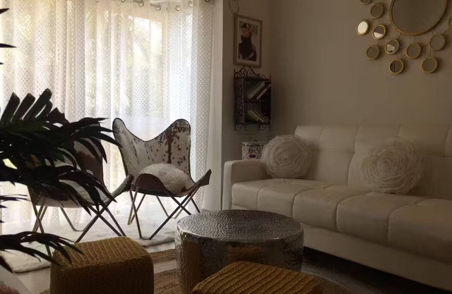 Shalom 2 :Luxe1Bhk/5mins drive to Thalassa /Pool