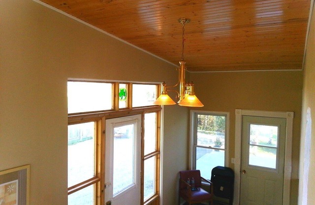 8 Schlafzimmer Shamrock Beach Cottage in der Nähe der sandigen Westküste von Ontario!