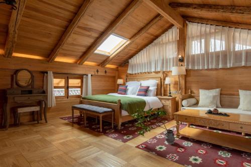 Shangri-La Rushi Hotel