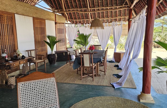 SHANTI HOUSE - Beach property in Lamu - Kenya