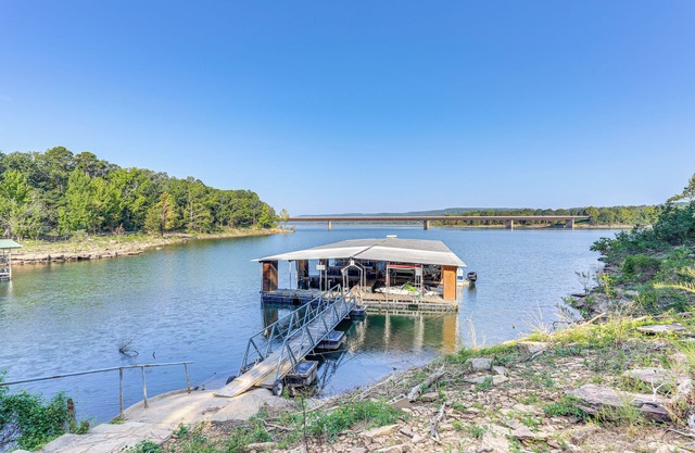 Shared Dock & Yard: Greers Ferry Lake Home!