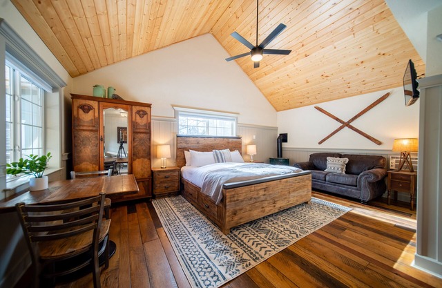 Shasta View Lodge - Cabin 2