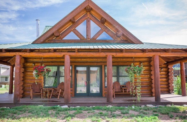 Shavano Cabin: 12min Fahrt in die Stadt + Mtn Views!