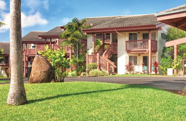 Shearwater 2 Bedroom 2 Bathroom Condo in Princeville