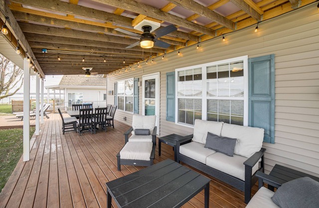 Shelbyville Lakefront Home w/ Furnished Patio!