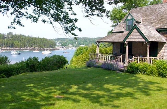 Shell Haufen Norden, A Charming Northeast Harbor Cottage