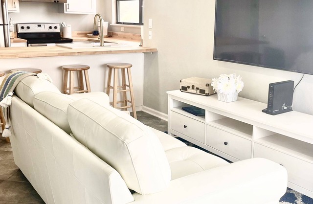 Shell Point Beach 2BR condo with marina views