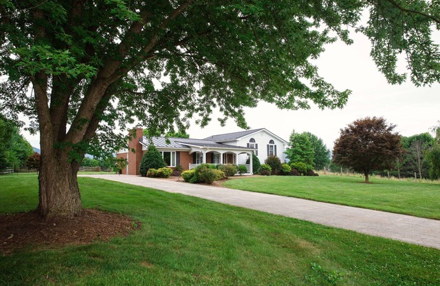 Shenandoah Vacation Home on the River