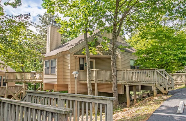 Shenandoah Villas One Bedroom Condo