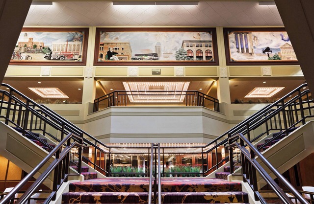 Sheraton Springfield Monarch Place Hotel