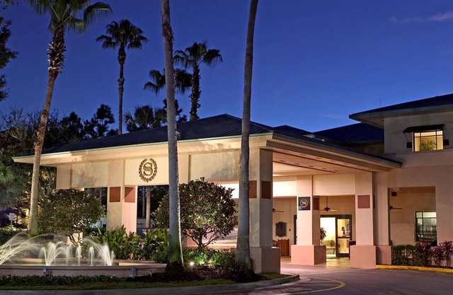 Sheraton Vistana Resort 2br suite, Saturday check-in