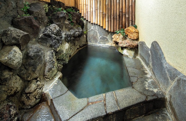 Shima Onsen Kotobukiya Ryokan