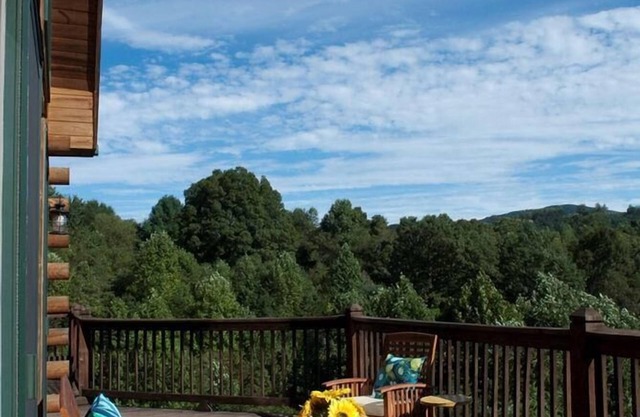 Cottage-Executive-Eigenes Badezimmer-Bergblick