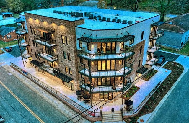 SHOP, DINE, UNWIND…All In Downtown Blue Ridge!
