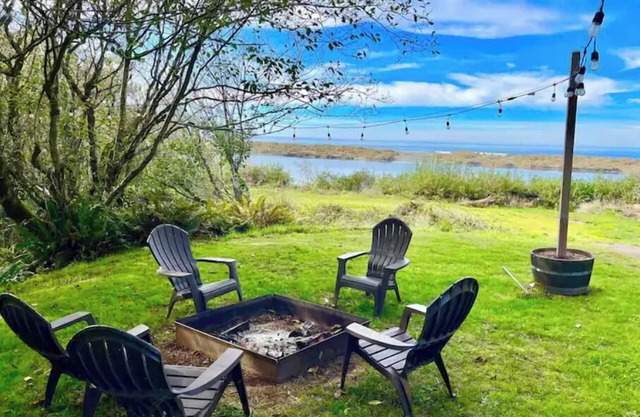 Shore Acres Ocean View Cabin and Retreat Space