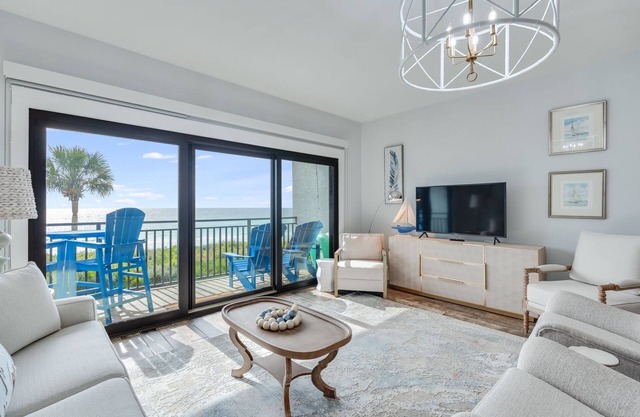 Ocean Front bietet Platz für 4 bis 6 Personen im Palms of Seagrove. In der Nähe der Küste!