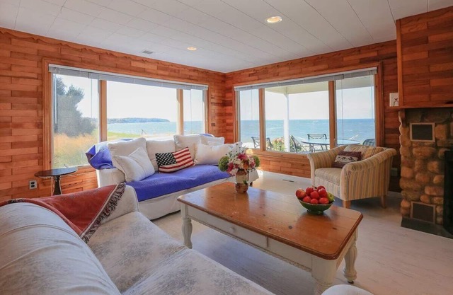 Shorecrest Beach House-Ferienhaus-Eigenes Badezimmer