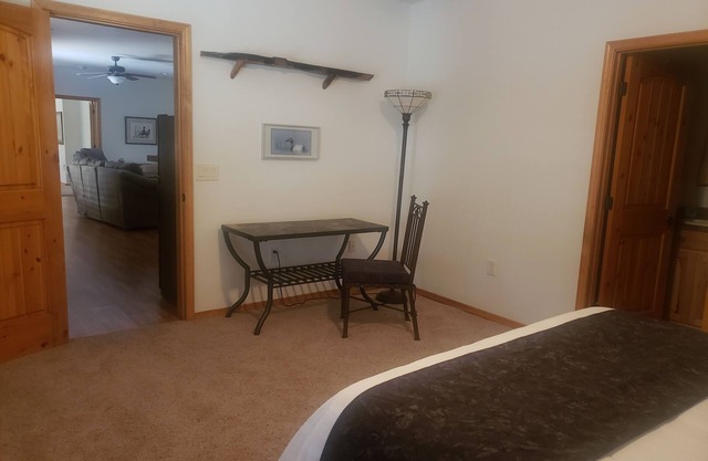 Show Low Paradise in exklusiven Gated Pine Oaks, WiFi und viele Extras