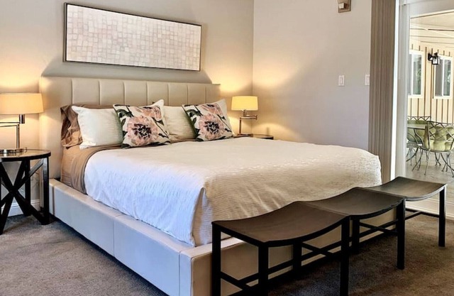 Shurwin 1 · Carmichael Sacramento- 2 bedroom condo