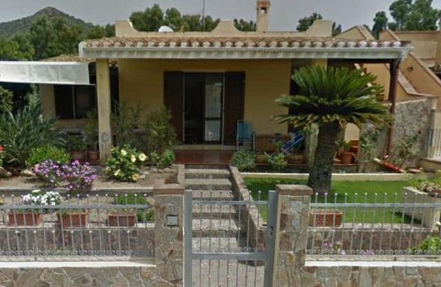 Sicicas, 300 meters from the sea