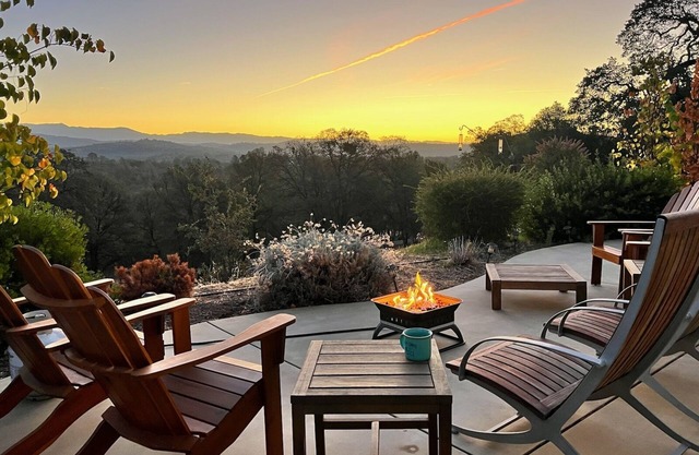 Sierra Ranch- Yosemite Views * EV Charger *