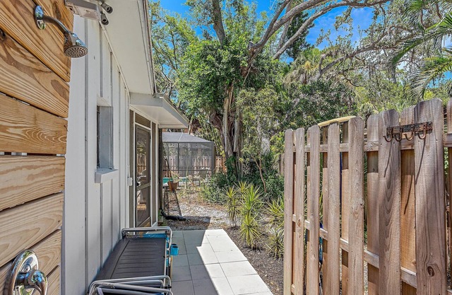 Siesta Key Sanctuary 3 Bedroom Home by RedAwning