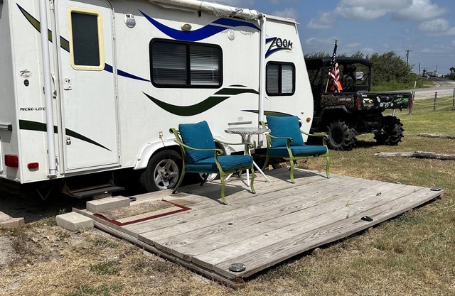 Siesta Tortuga at Magnolia Beach 500ft from fishing pier at Matagorda Bay