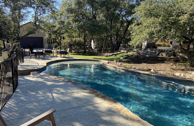 Siete Cascadas - Palatial Hill Country Estate - In der Nähe des Lake Travis
