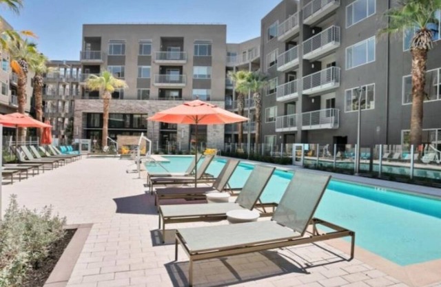 Silicon Valley Fremont 1 bedroom + Indoor parking