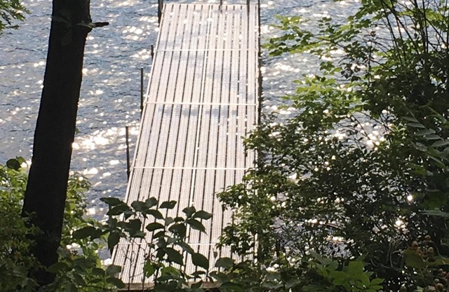 Silver Bay, Private Lakefront am Lake George, Last-Minute-Preise anfordern