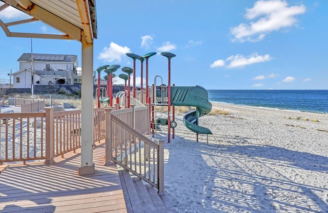Silver Beach Bliss: Luxury Waterfront Home w/ Pool