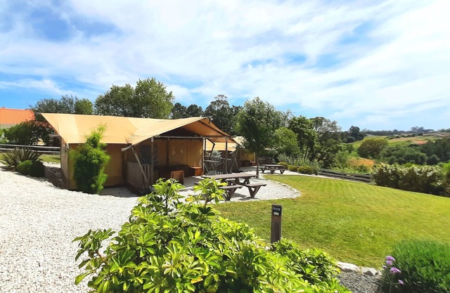 Silver Coast Glamping - holiday in luxury lodge tents