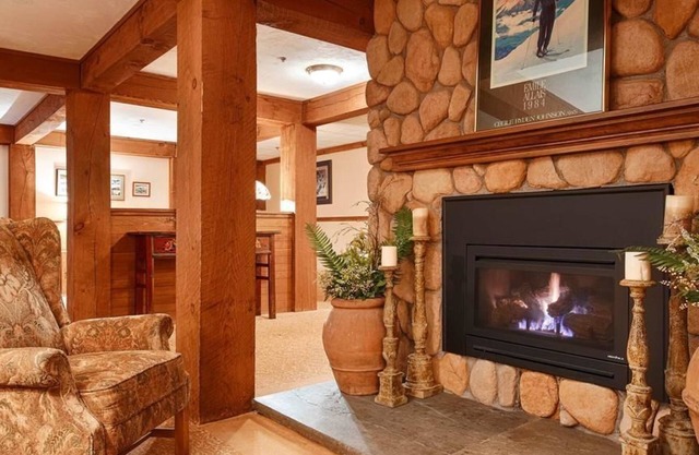 Silver Fox Inn