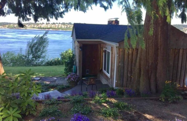 Silver Fox Log Cabin