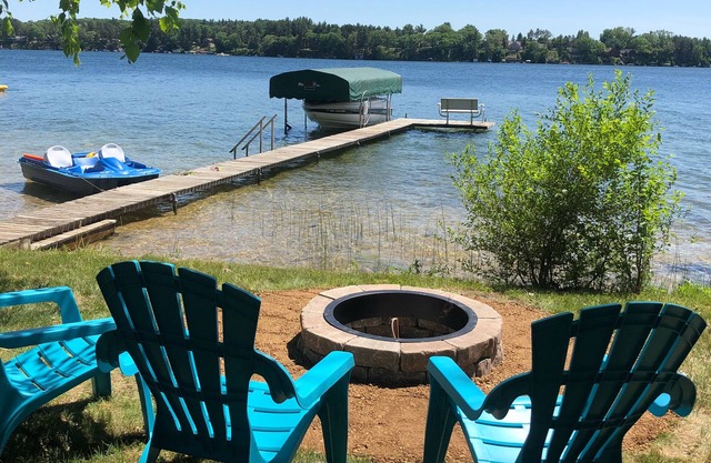 Silver Lake Retreat, 3 Schlafzimmer, Great Lake Frontage!