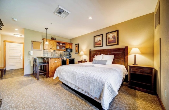 Silver Mtn Studio Condo Ski - Mtn Bike- Hiking