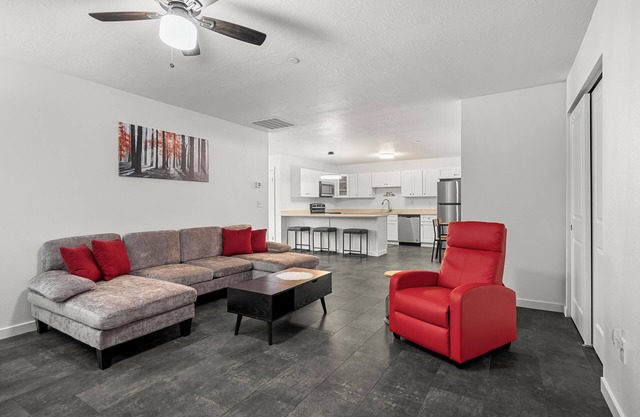 Silver Strike Condo #4 Amazing location! Walking Distance to Amenities.