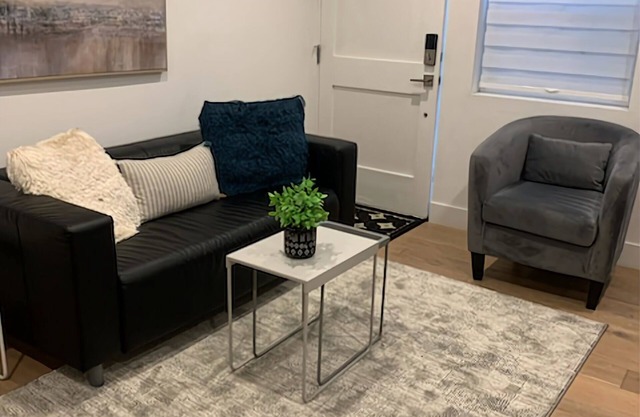 🏖Silverstrand Bungalow 1 bd/1b Beach apt. 4 minute walk to surf. Private patio