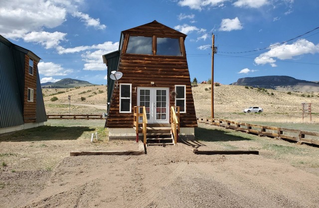 Kabine fünf - 2 Schlafzimmer in Creed, Colorado
