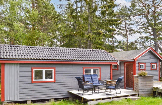 1 Zimmer Unterkunft in Stavsnäs